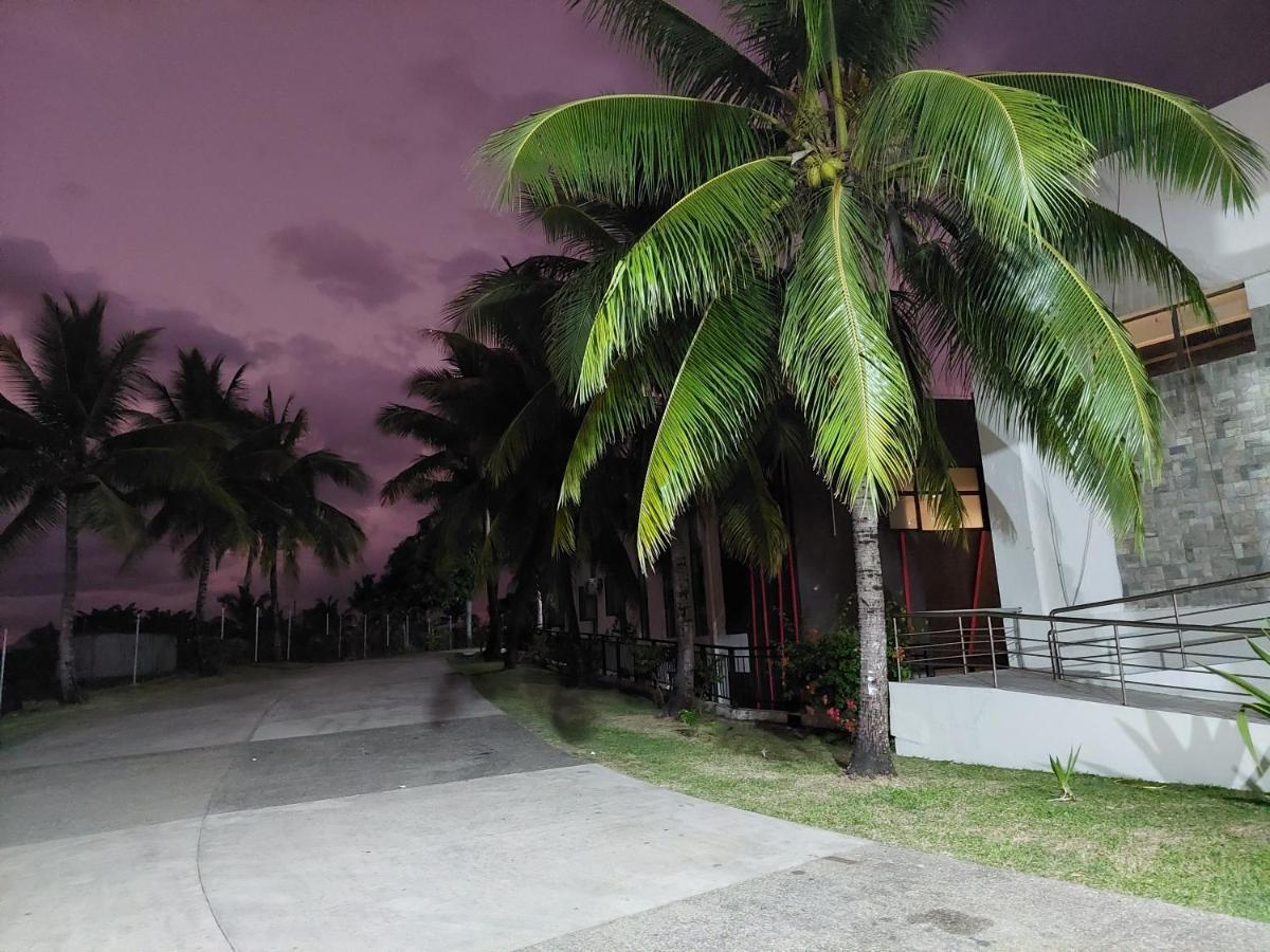 Nasau Resort & Villas Nadi Luaran gambar